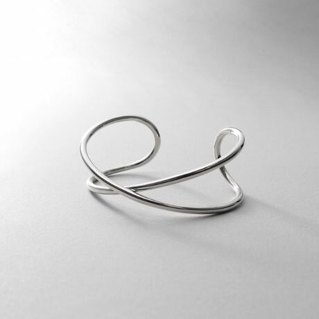 [^ԁF76751260]ꂽVvƌIȃfUC͂̃Xg[NoOB炩ȃC̃Xg[NfUCBVvȂ݊茳ɃCpNg^܂BfUC̃S[hi767|51259jAV[ỸoOi767|51257A767|51258j܂B̏i͕ϐFɂĂuNAR[eBOv\ʂɎ{Ă܂BYɂAdl␡@Ɍ̍܂B\߂BƖ̊֌WɂAۂFČꍇ܂B܂Ap\REX}[gtHȂǂ̊ɂA኱iƉ摜̃J[قȂꍇ܂BwȉCɂ RRVjbN̏i̓WG[ׁ̈Aʏ̂Z^[ł̏C̑Ήł܂B iƕiؖQA߂̒cXւB CeɂĂ͗L̏ꍇ₨󂯂łȂꍇ܂B VbvXgEA͂萔łARRVjbN̂舵VbvłmF肢v܂B