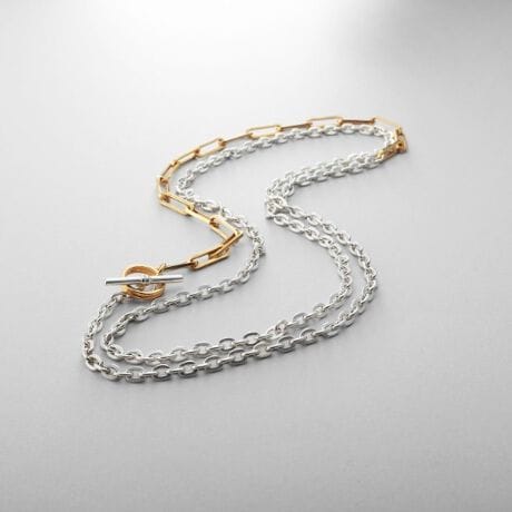 [^ԁF76731426]RrJ[̋PۓIȃtbgI[o~tbgP[ulbNXB炩ɘAȂR}񌳂ɂقǂ悢݊YA}ẽfUCANZgɁBVvȂ烂[hYfUĆA1{ŎɂAd˕tɂ􂵂܂B2AɂĒp̂߂łB86cm̂ƂȂ܂BV[ỸlbNXi767|36427jAOi767|61301jAsAXi767|71500A767|71501j܂B̏i̓Vo[ɃS[hR[eBOƕϐFɂĂuNAR[eBOv\ʂɎ{Ă܂BYɂAdl␡@Ɍ̍܂B\߂BƖ̊֌WɂAۂFČꍇ܂B܂Ap\REX}[gtHȂǂ̊ɂA኱iƉ摜̃J[قȂꍇ܂BwȉCɂ RRVjbN̏i̓WG[ׁ̈Aʏ̂Z^[ł̏C̑Ήł܂B iƕiؖQA߂̒cXւB CeɂĂ͗L̏ꍇ₨󂯂łȂꍇ܂B VbvXgEA͂萔łARRVjbN̂舵VbvłmF肢v܂B