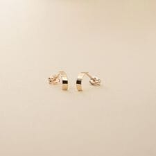 K10プレートアーチピアス