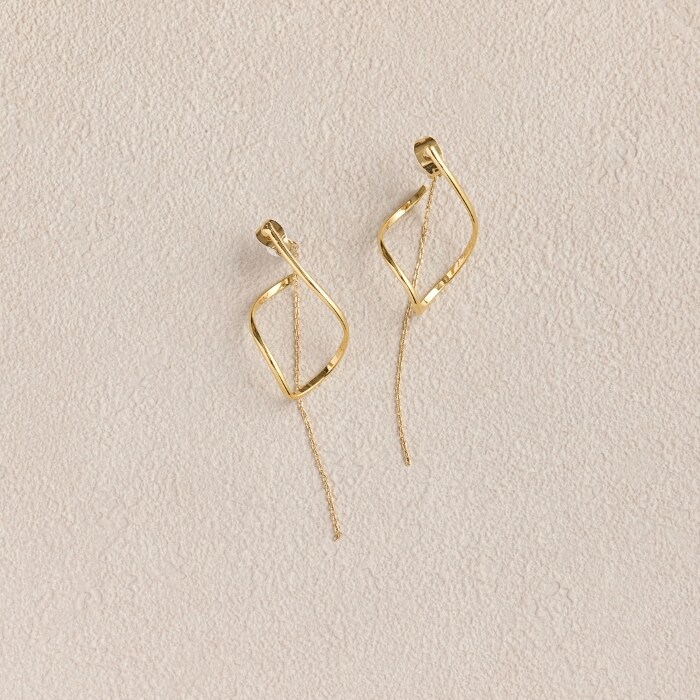 ピアス (金色・ゴールド系) の一覧 | マルイウェブチャネル