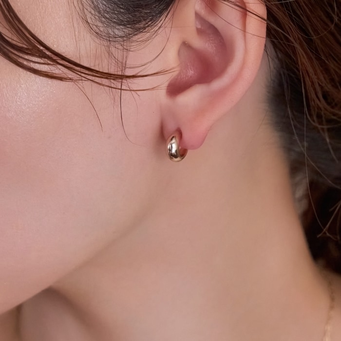 K10オパールピアスチャーム | アガット(agete) | マルイウェブ