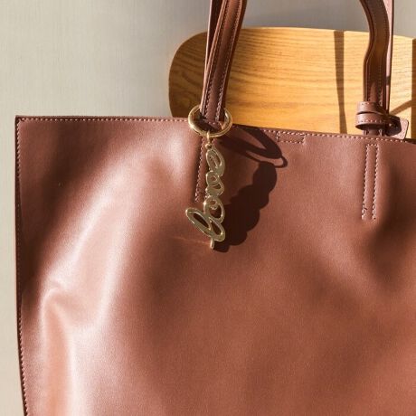 y^[h`[őlfR[VzlC̃^[hfUCobO`[VoBYtbgȃ^fUCVvȃobOɃANZgYĂ܂BgтɕtA|[`ɕtAʂ̃`[Ƒgݍ킹ƁAAW͎R݁IbZ[Ẃupowervucharmvulovev3ށB̃bL[[hĂył݂ā􁦑gݍ킹ĎgpĂ`[͕ʔłBBe⃂j^[ɂۂ̏i̐FƈقȂČꍇ܂B̏iɂ̓WG[BOX͕t܂BPhoebe/tB[rB[~̂KBANZT[CgWG[uhuPhoebe/tB[rB[vîCɓo^n[g}[NNbNACɓɓo^i̍ēגʒmAXg1_̒ʒmAZ[̒ʒm󂯎邱Ƃł܂BuĥCɓo^ViēדAuĥȏ󂯎邱Ƃł܂B[^:50253-3002-]