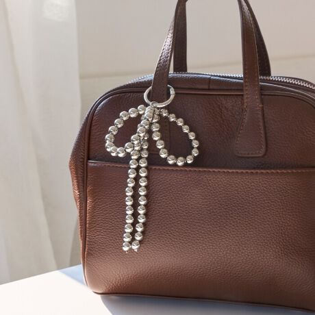 yVvȃ^{[ŎdグrbO{obO`[zobO|[`ɕt邾łȂꊴ̂ۂɁBgтɕtA|[`ɕtAʂ̃`[Ƒgݍ킹ƁAAW͎R݁IJWAALC߁Aǂɂ}b`lȃACełBgݍ킹ĎgpĂ`[͕ʔłBBe⃂j^[ɂۂ̏i̐FƈقȂČꍇ܂B̏iɂ̓WG[BOX͕t܂BPhoebe/tB[rB[~̂KBANZT[CgWG[uhuPhoebe/tB[rB[vîCɓo^n[g}[NNbNACɓɓo^i̍ēגʒmAXg1_̒ʒmAZ[̒ʒm󂯎邱Ƃł܂BuĥCɓo^ViēדAuĥȏ󂯎邱Ƃł܂B[^:59253-3009-]