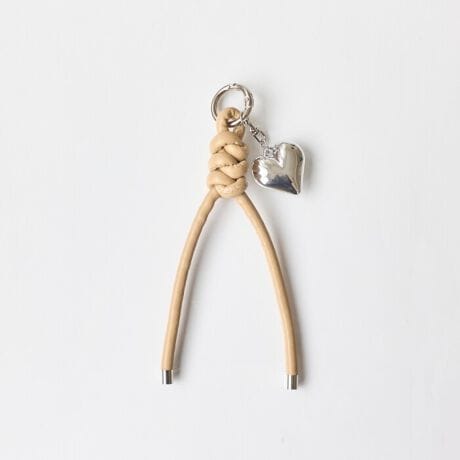 [^:59253-3003-]ymbgR[hƂՂn[g̃L[z_[z҂ÂāA҂N[Btɕ҂񂾃mbgR[hɁAՂn[g̃`[hăLb`[ȃANZgɁBobO|[`Aɂ邾ŁA̃X^CɂƂANZgvX܂BWF_[XȃVvApɂMtgɂgݍ킹ĎgpĂ`[͕ʔłBBe⃂j^[ɂۂ̏i̐FƈقȂČꍇ܂B̏iɂ̓WG[BOX͕t܂BPhoebe/tB[rB[~̂KBANZT[CgWG[uhuPhoebe/tB[rB[vîCɓo^n[g}[NNbNACɓɓo^i̍ēגʒmAXg1_̒ʒmAZ[̒ʒm󂯎邱Ƃł܂BuĥCɓo^ViēדAuĥȏ󂯎邱Ƃł܂B