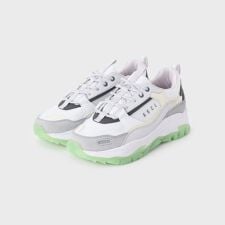 ピンクラテ(PINK-latte)のAKIII CLASSIC／アーバントラッカー