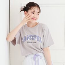 カレッジTシャツ