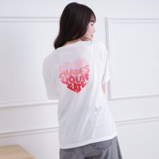 接触冷感 バックハートロゴTシャツ
