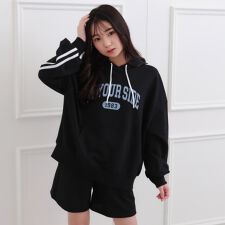 袖ラインパーカ＋ショートパンツセット