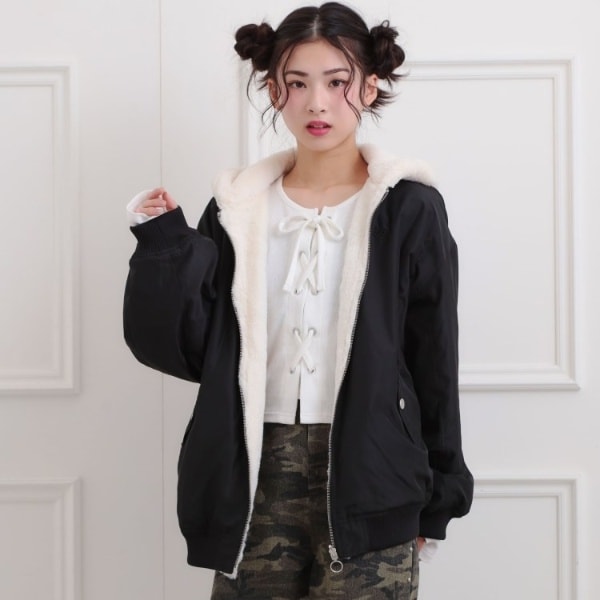 メゾピアノ うさみみつきファーブルゾン