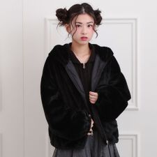 ◆フード付きフェイクファーブルゾン