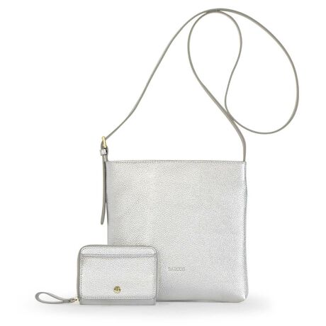 [^:BTV888FFSET]}bgȎ̃VNU[gp|VFbgƍz̃ZbgB׋C𕥂ƂJ^t[c"΂݂"̐Fꂽ킷uΐFvA^ĂԂƌuFvƁAԂ́uFvAlĆuFv4FɂȂĂ܂BDɐ܂ڂtÂ炭Aɂ̎g₷ڎwxXgTCYGLEHbg|e sbRBDJ[h|PbgɒʂĎ[邱ƂŐ܂ڂtÂ炭A֕̃J[h|Pbg̗pĂ̂ŁAzJɕKvȃJ[hڂł킩悤ɂȂĂ܂BVvȃfUC̃VNU[gp`|VFbǵAו̏oꂪ₷}Olbg̊JBobOɃI[v|PbgtĂ܂BwʑɂI[v|PbgAX}zJ[hP[X̎[ɕ֗łB܍znJ`AL[P[XȂǂ̂oɕKvȉו[łTCYɂȂĂ܂B