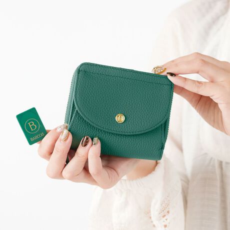 [^:BTV1162]X}zAvōz̕ꏊ킩IuJ^vƁuSvGLEHbggmBoRX̑㖼A΂̍zV[YɉIȐV쁃gmԓBX}zAvƘAAz̕ꏊm点郊gm`bv𓋍ځBzŁu₷сv𑝂₵Azusv𖳂AvVIȎdlGLEHbga܂B֕܍zgm RpNǵAʓIȃJ[h|Pbg8ƂDɉA10̎֕J[h|PbgĂ܂B֕J[h|Pbg̃Xy[Xɂ́AD⃌V[gȂǂ̎[\Bgm`bv[łp|Pbg܂BḰA傫JČ₷{bNX^̗p܂B̃ghł~jobOɂۂ܂TCYłȂAzɕCG鈳̎[͂ւ܂BJ[́A̗΁AĂэމA̍AlC̍3FCibvBoRX̊mȂ̂Â̋ZpƁAŐVeNmW[ZĐ܂ꂽAGLEHbgłB