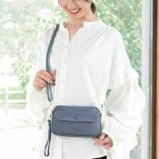 バルコス(BARCOS)の【BARCOS/バルコス】シュリンクレザー横長ポシェット