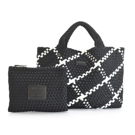 [^:BaSW-F249]2F̑fނ҂ݍ񂾃oCJ[bVg[gobOBEFbgX[cȂǂɎgpĂLk̂fނbVɕ҂ݍł܂BI[v^Cv̊JȂ̂ŁAו̏oꂪ₷\ɂȂĂAKvȂ̂Ղ[\łBt̃|[`obO{̂ƓfނgpAt@Xi[JɂȂĂ̂ŁAMdi̎[ɕ֗łBő؂₩ɎdオobOłB