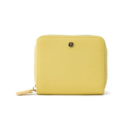 [^:BTV1194]X}zAvōz̕ꏊ킩IuSv̋@\𓋍ڂ܍zmB^BVvȌڂȂ璆g͑eʁBg̗ǂlC̃{bNX^KAJ[h|Pbg͑S12Bɕh~@\`bvtꂽ܍złBfނ͏㎿ȋvVNU[ґɎgp܂BElZpƃeNmW[̗ZŐ܂ꂽoRX̌EHbgłB