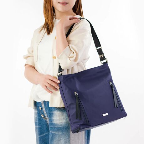 [^:BTV1022]iCƎRrvŎdĂjp3wayV_[obOBbNE|E΂ߊ|3waydlŁAobOɂꂼ̎dlłgpXgbvĂAǂ̎dlOoŕό`\łBhbOzbNȂǂ̏dgpȂƂŌyʐ݌vɎdグ܂BO킹čv8̃|PbgɉAɂ̓ybg{gz_[ƌt郊Ot̃pb`Ă̂ŁAו𐮗ڂĎ[\łB