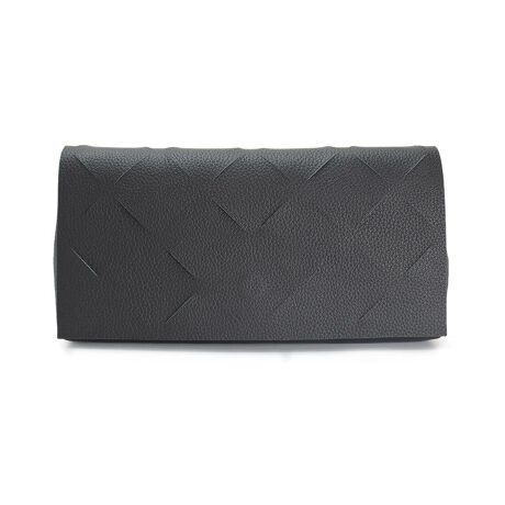 [^:BTV1140]gh̃JbgfUC{Nb`bOB[hȖ͂ӂJbgfUCƃNb`obȎgݍ킹́A̃R[fO[hAbvĂ܂B㎿ȋvVNU[KIɃJbgAEl̋ZiBJ̓}Olbg{^ŁAKoƑ傫J݌vłB̓t@Xi[|PbgtŁA̎dɏd󂵂܂BI[ZeBbNŃVvȃfUCȂ̂ŁAʁEN킸g܂B