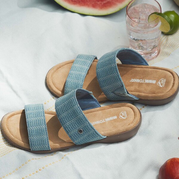 ダブルストラップサンダル SABINA | ミネトンカ(MINNETONKA) | マルイ