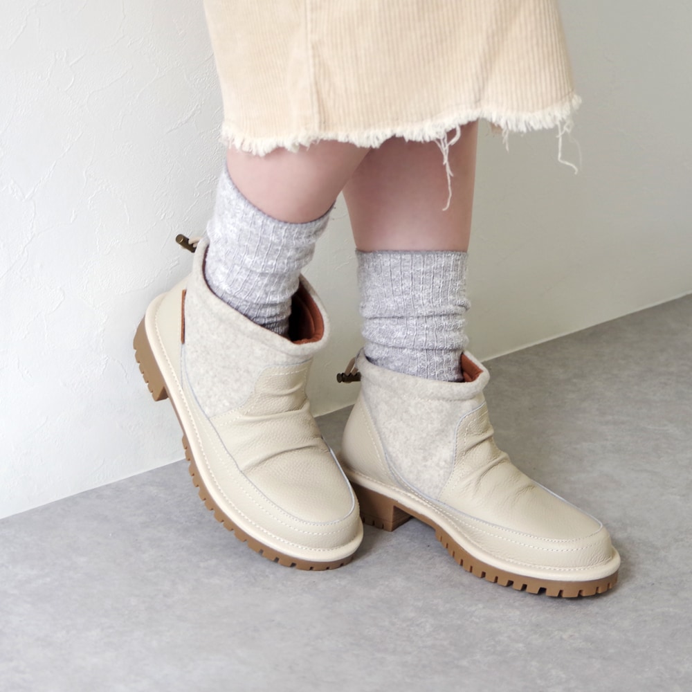 キルティングデザインショートブーツ | アルテミス by ダイアナ