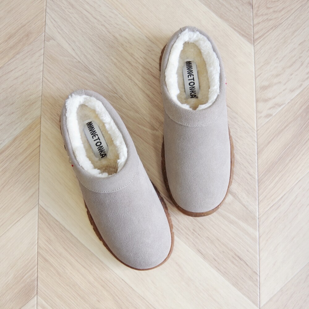 [}C]{AXb| NEVA/~lgJiMINNETONKAj x[W