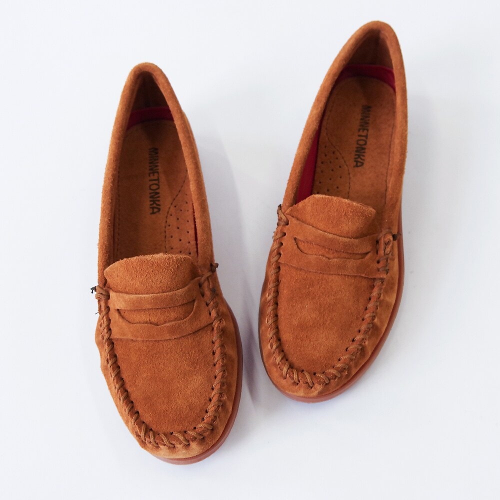 ミネトンカ(MINNETONKA) ローファーモカシンデッキシューズ の