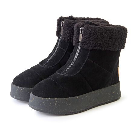 [^:MI-25M04]25H~Vy{[\[~㎿XG[hAl킢Wbvu[czȂꊴ~hAl̓~u[cVoIgȟfUCɁA炩ȃXG[hfނƂӂӂ̃{ACjO킹AڂSngȈꑫB㎿ȃXG[hfނɁA؂ւfUC̃Abp[ƏcɑtgWbvc̃CAXbLI{[̂ꃉo[\[́AڈȏɌyAAEg\[͋ȐɗDĂ邽߁A1ĂɂXgXt[݌vBWbv邱ƂŗLAEX[YłBܐɊۂ݂EhVGbgƁAɂ͑܂łӂݍރ{ACjOŌڂl킢łȂA₦G߂łh͂L[vBJ[́A[݂ƗO[WEubNEuE3FWJBlJWAi`ŃLC߂ȃJWAX^Cɂ킹₷\u[cłBTCY\L̓TCY7i23.5cmj8i24.0cmj9i24.5cmjłA傫ڂׁ̍̈ATCY7i24.0cmj8i25.0cmj9i26.0cmj̃TCYɂȂ܂ByuhЉz1946N̑nƈȗA~lgJ̓AJENVbN̒ԂɂȂĂ܂B݃~lgJ̏íA˂̒n~l\^Bj[[NAhAēɎ܂ŐE̊XŖڂɂ邱Ƃł܂B~lgJ̑SẴV[Y͍ς邱ƂȂAōȋfނƓOꂵEl̋ZɂĎōĂ܂B