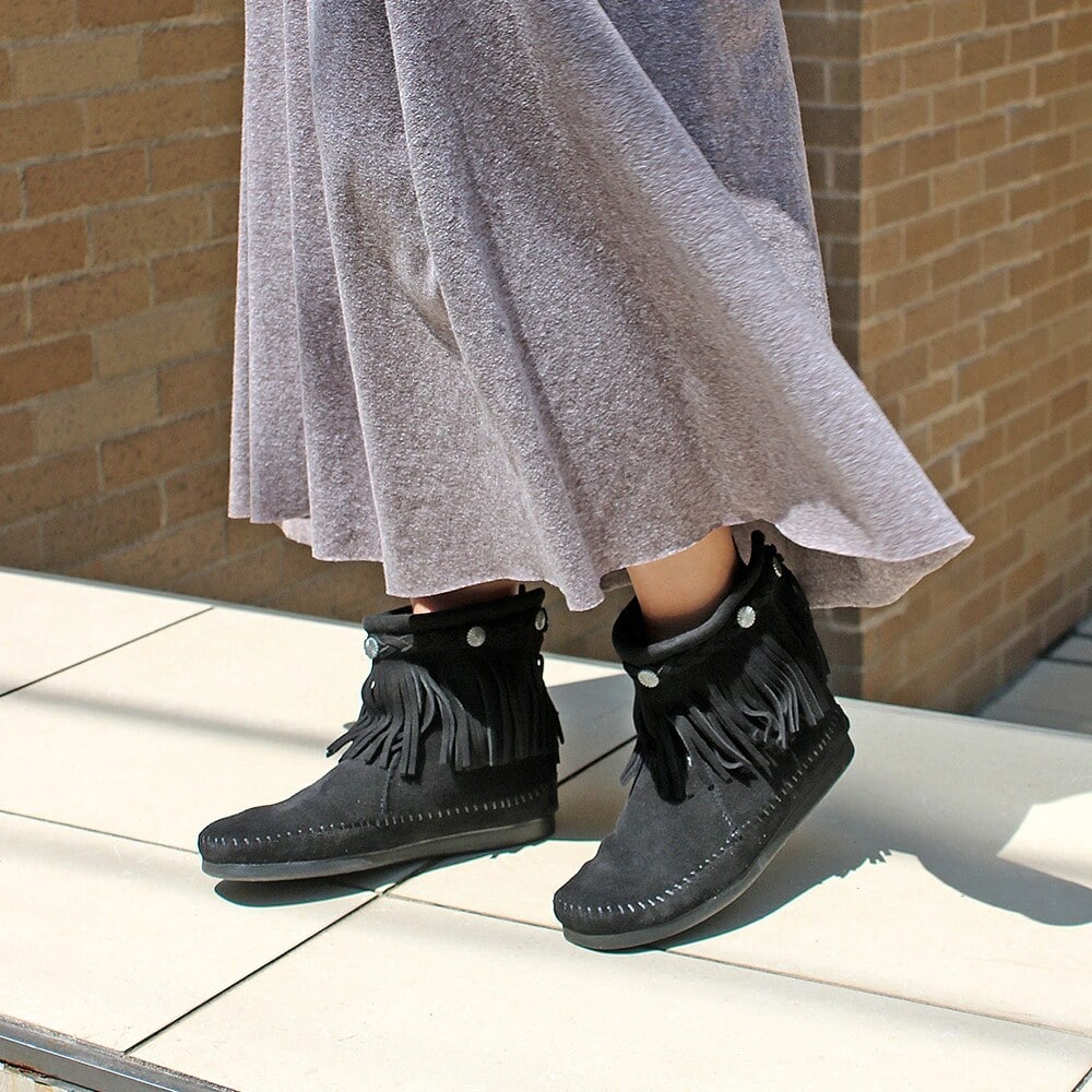 [�}���C]HI TOP BACK ZIP BOOT �n�C�g�b�v�o�b�N�W�b�v �t�����W�u�[�c/�~�l�g���J�iMINNETONKA�j �u���b�N