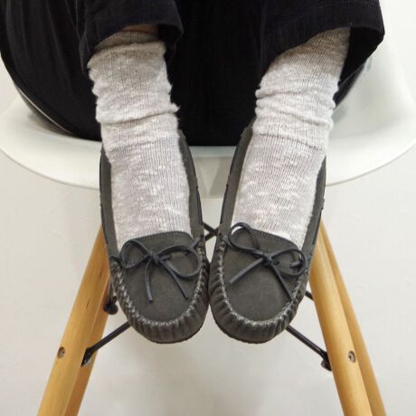 [^:MI-CALLY]25H~ēׁII~lgJJV̂o[WAL[Xbp̂Љł􃂃JṼX^C͂̂܂܂ɓɏ_炩{A肵SnłB~lgJƓ̐FZ@E@ɂAVRv̂߂̃LY␶n̈ႢA nhCĥߑ傫nhXeb`Ȃǂ̃o󂯂܂BMINNETONKA 1946N̑nƈȗA~lgJ̓AJENVbN̒ԂɂȂĂ܂B݃~lgJ̏íA˂̒n~l\^Bj[[NAhAēɎ܂ŐE̊XŖڂɂ邱Ƃł܂B~lgJ̑SẴV[Y͍ς邱ƂȂAōȋfނƓOꂵEl̋ZɂĎōĂ܂BXb|@JWA@}^jeB@y`@{A