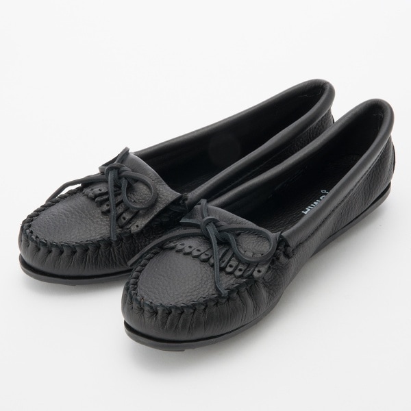 ミネトンカ(MINNETONKA) ローファーモカシンデッキシューズ の