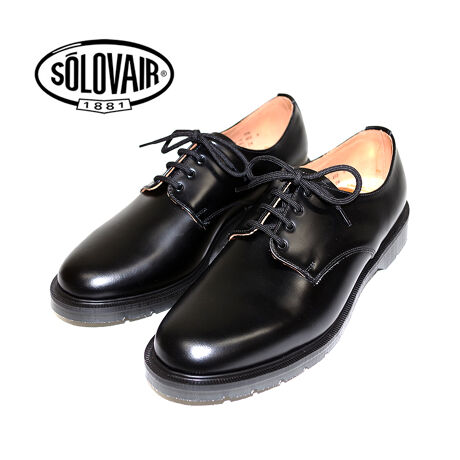 [^:SOLOVAIR-4EYE]SOLOVAIR (\FA[)Solovair1881NɐݗꂽV[Y̐YŗLƂACMXEm[UvgBɈʒuNPS Shoes Ltd.ɂ萶YĂtbgEFÃuhłBNPS Shles Ltd.̓ObhC[EFgZpōLmĂA1959Nɂ̓CMXŏ̃GA[NbV\[̃Tvu[c𐻍삵܂Bꂩ35NԁASolovair (Sole-of-Air)͓{łLDr. Marten(hN^[}[`)ƃCZXg݁ADr. Marten by SolovairƂĔ̔ꑱ܂B1995NɂSolovair̓擾A݂130Nȏ̓`IȐEl̋ZpɉAŐV̋ZpAA@B킹ŏɃnCNIeB[ȃnhCh̃CMXV[Y𐶎YĂ܂BnhCh̊COïׁApɎx̖Xꍇ܂B@ނɂŖڗȂȂ̂قƂǂׁ̈A\߂B