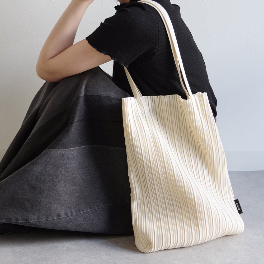 ★送料・関税込★PLEATS MAMA★ボウバック★ トートバッグ★ PLEATS MAMA(プリーツママ)】BOW BAG ボウバッグタイプ別,バック