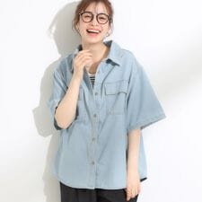 【S-LL】こなれ感ある着こなしに ケミカルウォッシュ5分袖デニムシャツ