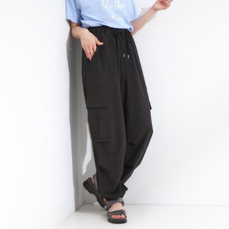 [^ԁF25663003]yfUCz炳Ƃy₩ȐnőlJWAȈۂ̃J[SWK[pcB悤ȑfފƂƂVGbgAEGXg̓SdlŁAyȐSnB̓SōîŒg̕獂g̕܂ŕLp܂BTChɂ͎pIȃ|PbgtĂ̂ŁAfC[gɂ߁BJWAȂl炵1łByX^COzTVcƍ킹ăVvȃJWAX^C̑AI[o[TCYVcuEXƑgݍ킹ĂƂ荡ۂȂɂȂ肨߂łBXj[J[ƍ킹ăANeBuȈۂ̂ǂAT_q[vXďꂢ߂ȃX^CɎdグy݂܂BtẴbNXxR[fɂAfC[[Xɂ҂̃ACełBydlzE|PbgF~4EEGXgSEnȂƖ̊֌WɂAۂFČꍇ܂B܂Ap\REX}[gtHȂǂ̊ɂA኱iƉ摜̃J[قȂꍇ܂B