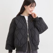 モールキルティング中綿ノーカラーブルゾン