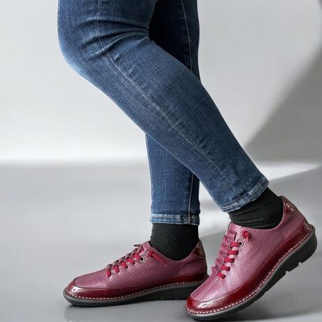 [^:088881404]ɗD݌vǋA4E̕L݌vƎRȑ̌`ɃtBbgIu[NgD̗p̃RtH[gV[ÝAyʂŒԕĂɂAɃC\[i~j̏ՌzAɉBꂽbStBbg߂邱ƂŁAKȕsT|[gAN₩ȃJ[͂̃fC[V[YłBX^btr[yX^btFK / ĩTCYF23.0cm / bELz4ELƕĊ҂Ď܂AIu[NgD̂Ŗ{Ɏw悪ƂĂāAL̎łSXgX܂Byʂő^тX[YȏɁAɓĂNbV̍C\[T|[gĂāAĂꂻłBbSR̉ɉBĂ̂ŁARقǂȂĂEł̂֗Ifj⍕{gX̍Fɂ҂ŁAy݂ȂKɉ߂ɂ߂łB