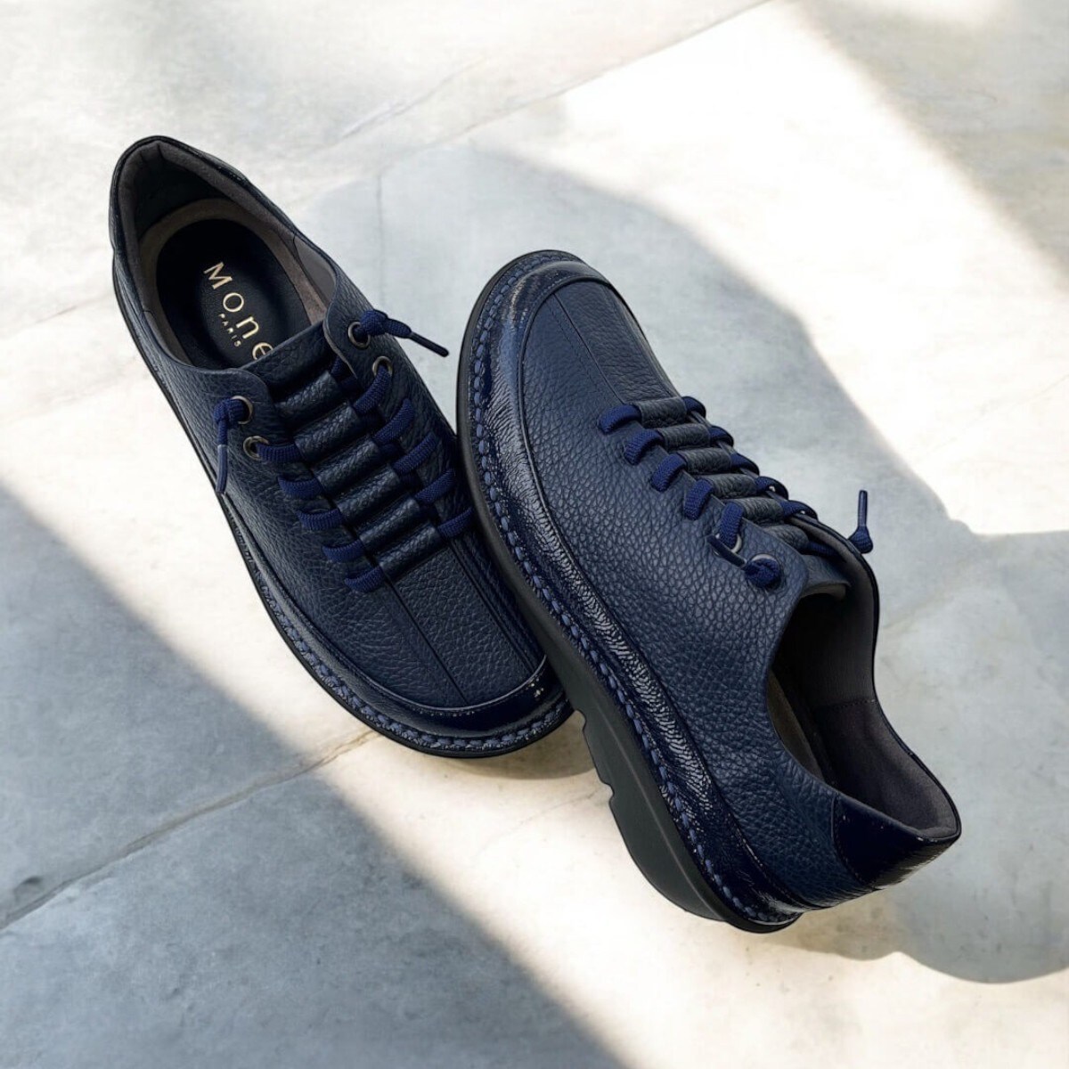 25秋冬新作】超軽 日本製 幅広 ドット柄レザー モノトーン 厚底レース