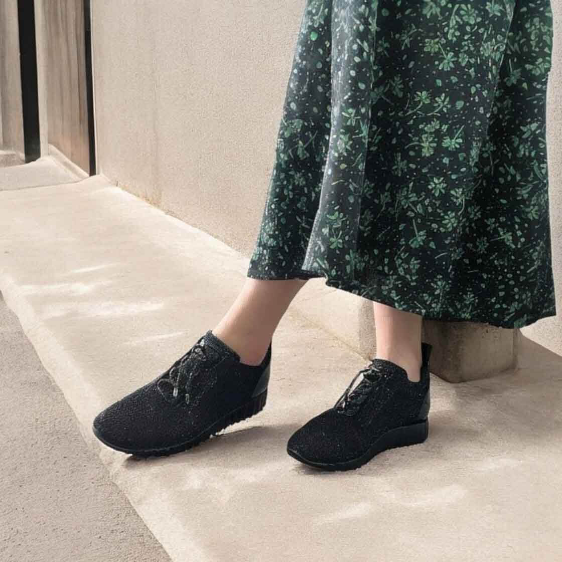 【25春夏新作】ストレッチスニーカー