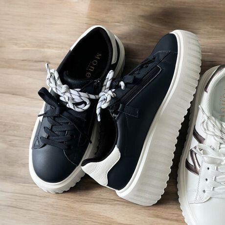 [^:013133530]㎿Ȗ{vɁATCh̑傫ȁuMvSfA݊Ղ̌Xj[J[Bƌ݂̂\[AɈ芴Ƒ݊vXB܂ARƃX^CAbvAԂ̕sNNBX◷sAoȂǁAɁg傤ǂhꂳvX܂B[XAbvfUCAɂ肰ȂANZgAVvȂꂽۂɁBɁAt@Xi[tŒEX[YBڂ̓[XAbvłACЂ𖈉񌋂ђKv͂܂BӂށgtJtJ̃C\[h̗pBԂ̕słɂAȂKl܂Ă܂BX^CÓAאgpcXJ[gƂ̑łByX^btFA / ĩTCYF23.5cmzuXj[J[̓JWAvƂɂĂقAtF~jƃgh𗼗ꑫłBTChSƃt[XAbvɂȂ炵oAꂢ߂ȃs[Xfjɂiɓ݂܂B܂A\[͎RȃX^CAbvA芴ƃtJtJ̃NbVŒԂ̕sKB{t̊Âꂪ_ɃoXĂÂɍœKȎp˔DGȃACełB