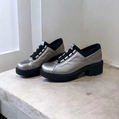 [^:088883522]KǋA4ELyʃXbvCtbgV[YBɗD\tgU[AȂ₩ɃtBbgAԂ̒płKۂ܂BwɂƂ݌viIu[NgDjŁAߕtȂbNXBSdlƌyʐ݌vɂAZXgXȂTbƗāAy₩ɉ߂܂Bӂӂ̃NbVC\[ւ̏ՌzAKȕsT|[gBVvȂ㎿ȑfފŁAJWA炫ꂢ߃X^C܂ŁALR[fBl[gɃ}b`ėp̍ꑫłBX^btr[yX^btFH / ĩTCYF23.5cm / bE╝Lz4ELƃIu[NgD̐݌v̂ŁAL߂̎ł{ɂƁAǂɂȂ܂B\tgU[̎́A܂ŃI[_[Cĥ悤Bɋzt悤ɗDtBbgĂ܂ByʂȂ̂ŁAԂ̃VbsO◷słւ̕SȂA\[͂Ȑ邽߁A̓ɉĂ̂łBXbvCŃTbƗýBVvȃfUCɍb̕҂ݍݏ肪iȃANZgƂȂĂAJWAȃfjX^C炫ꂢ߂ȃItBXJWA܂ŁA劈ԈႢȂ̋ɂ̃RtH[gV[YłB