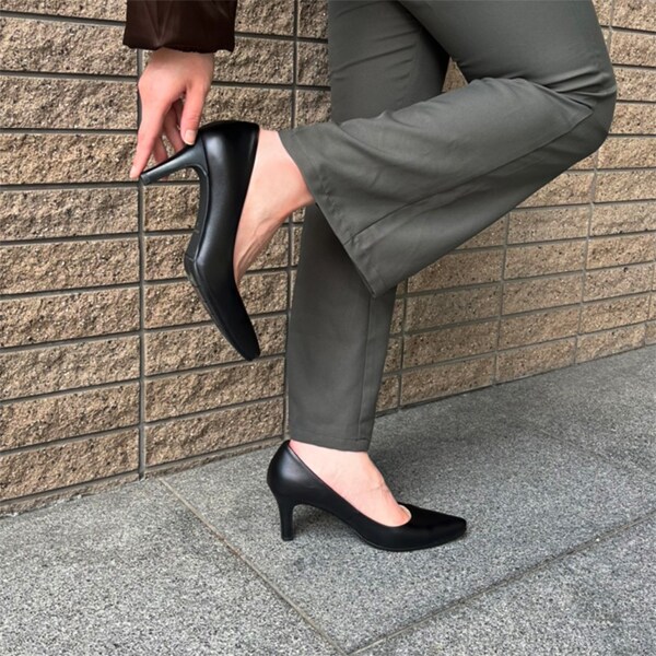 スピックGIANVITO ROSSIジャンヴィト ロッシ　7cm heel Pumps