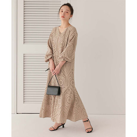 ERbghJ[Xfނs[XBE炵N[lbNVlbN̑O2WayŒp\BE1ŉ؂₩ȃX^COBE悢{[X[uؚoBE}[ChVGbgX^CUP܂B[^:ABXN1365]