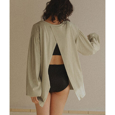 EƂ݊̂钅Sn̗ǂڐG⊴fނ̃obNfUCbVK[hgbvXBEɒ悭{[āA[AbvĂVGbgɁEr[`v[łȂAKtFX⃌W[Ȃǂ̃ANeBuȃCxgɂ劈B[^:ADXP4047]