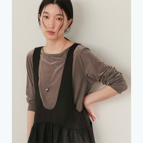 EfC[ő劈ԈႢȂ̃OTVcELkA悢̂VA[xAfށEobNƑ̃[fUC|CgEVvȃfUCŁAL~s[X̃Ci[ƂĂ􂵂܂B[^:AGXT0357]