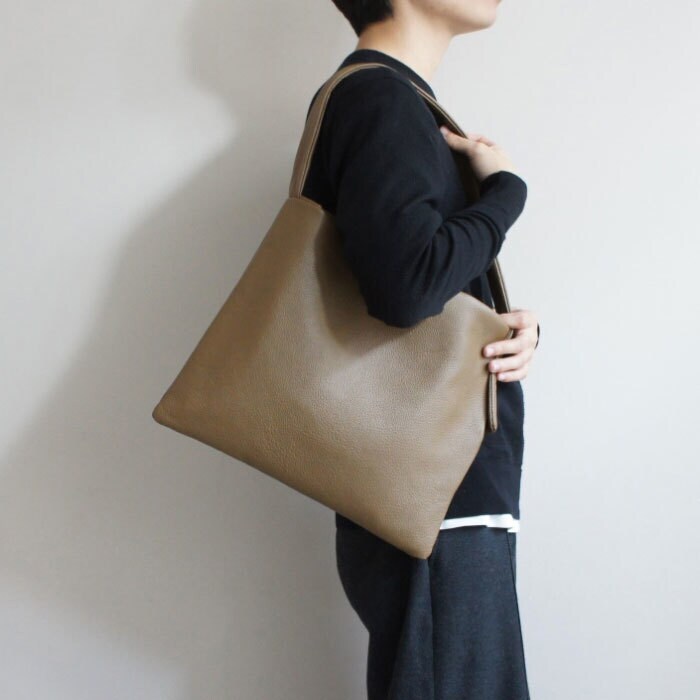 PUF HANDLE TOTE / M | タイドウェイ(TIDEWAY) | マルイウェブチャネル