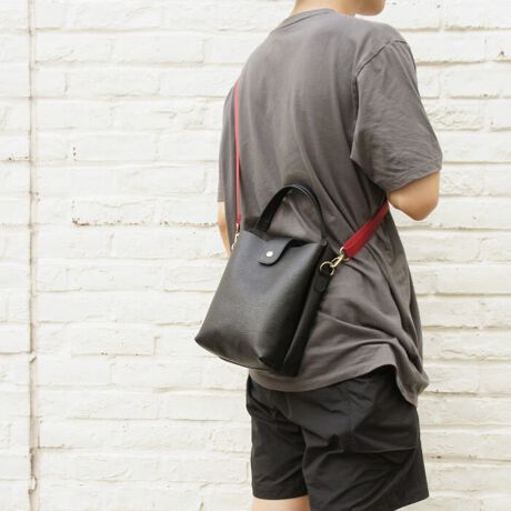 SĎƂŃVN̓ˋNH  Ɠ̕ƕ\͂̃U[gp     obN̒gdł郌U[̓|Pbg nhƔzFɂȂV_[|Cg    WJJ[x[VbNłǂȃX^COɂ     E|PbgEEEv|Pbg1  EV_[EEE1iOj     VRvAgpíA<br >1_1_FɌ̍܂B<br >gpAgp@AgppxAA<br >CAԁA󋵂A<br >oNωɌ̍\Ă܂B<br >yv̖͎͂Fɐ܂z<br >Ƃv̓Ay݉B [^:T3067]