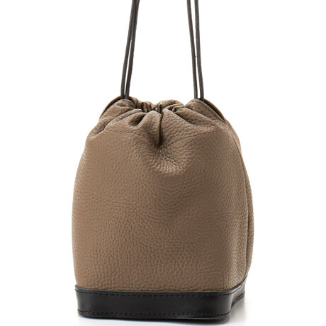 Nƃ^j̃Rr₵ɂ荂xAoNωy߂vBVNU[́AXɎRȃc܂鎖ō܂Bp[cɂ̓kv킹A2ނ̊v̎yݒ܂BBLACK.GRAY,TAUPE̒ɂ͐F{ĂȂkvgpĂ܂BgpO͔x[WFĂ܂A▀Cɂ菙XɐF𑝂A₪ĈFւƕωĂ܂B΂ߊ|p̎dlł͂܂BVRvAgpíA1_1_FɌ̍܂BgpAgp@AgppxAACAԁA󋵂AoNωɌ̍\Ă܂Byv̖͎͂Fɐ܂zƂv̓y݉B[^:T2925]