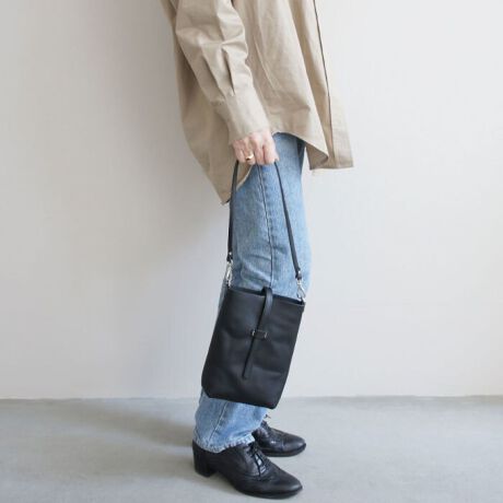 ƃ}bgȕ\珙XɃc𑝂Ăωy߁A{v炵𑶕ɖ킦V[YłBU[nhƁA΂ߊ|ŎgiCfނ̃XgbvtBV[ɍ킹ăobÕX^Cy߂܂B[^:T3115]