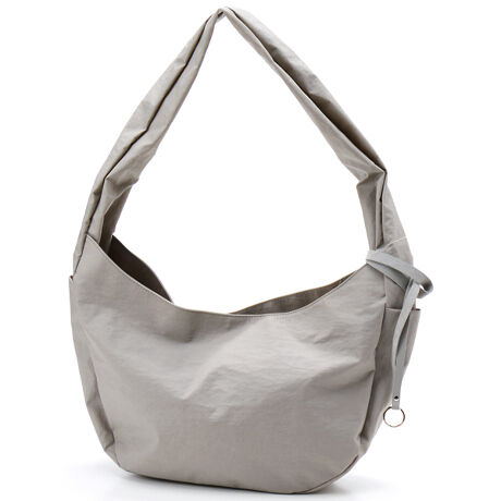 CORDURAiC̕\ʂɓE^n̎R[eBO{ϋvAhA˔ngpBg[ňꌩVvȃfUC̃obOłAn̓ƃp^[AD̃eNjbNŐ▭ȃVGbgoĂ܂BEO|PEEE2E|PEEE1EOEEE1[^:T3135]