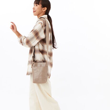 [^:T3156] 2025 H  ICtBjbṼRrl[V₵vgp  ƃRVȂICݍ܂_炩̂     g₷ƃTCỸoXǂ  X^COɂ킹₷J[WJ  YfB[X     V_[e[v̕48CM̂  ւׂ̕y܂B  O|PbgɃX}zICJ[hĎgpƕ֗łB  X̕s͔ΌɎgpĂU[̑݊ǂ̂Ł     E|PbgEEEE1  EO|PbgEEEE1     VRvAgpíA  1_1_FɌ̍܂B  gpAgp@AgppxAA  CAԁA󋵂A  oNωɌ̍\Ă܂B  yv̖͎͂Fɐ܂z  Ƃv̓Ay݉B   