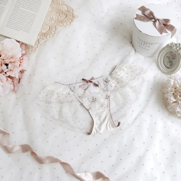 [}C]WFC~[ tAV[c/T}iRisa Maglij AC{[i004j